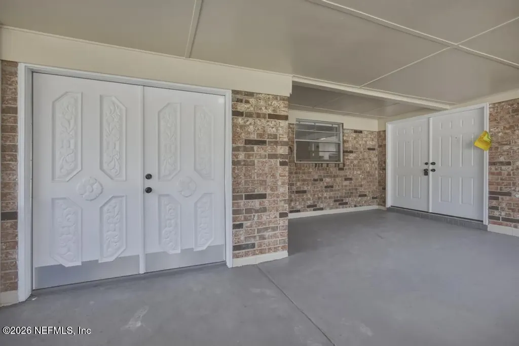 6633 Kinlock Drive W Jacksonville FL 32219