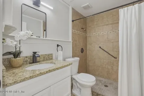 6633 Kinlock Drive W Jacksonville FL 32219
