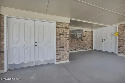 6633 Kinlock Drive W Jacksonville FL 32219