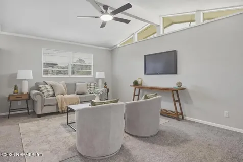 6633 Kinlock Drive W Jacksonville FL 32219