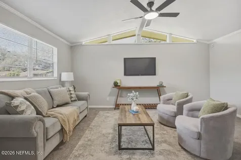6633 Kinlock Drive W Jacksonville FL 32219