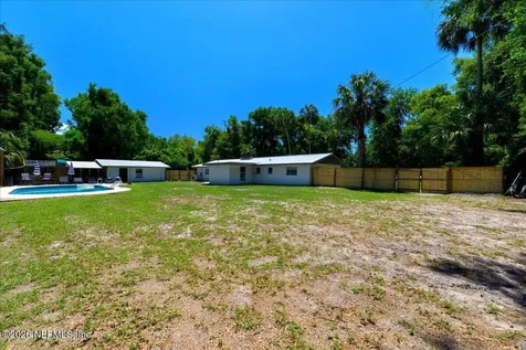5108 Silver Lake Drive Palatka FL 32177