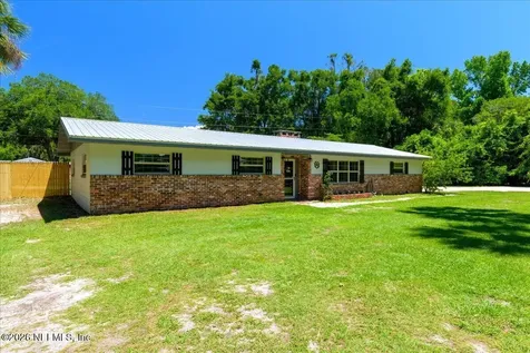 5108 Silver Lake Drive Palatka FL 32177