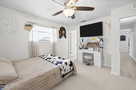 5108 Silver Lake Drive Palatka FL 32177