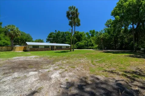 5108 Silver Lake Drive Palatka FL 32177