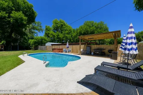 5108 Silver Lake Drive Palatka FL 32177