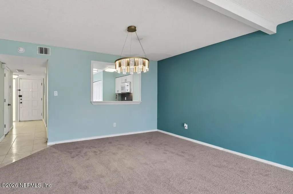 7823 La Sierra Court Jacksonville FL 32256