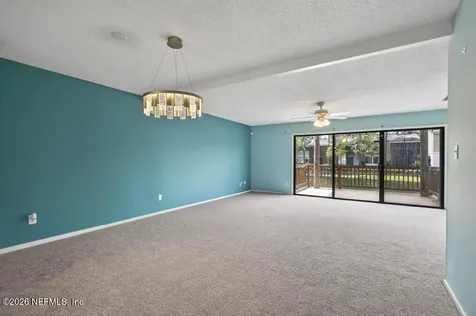 7823 La Sierra Court Jacksonville FL 32256