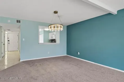 7823 La Sierra Court Jacksonville FL 32256