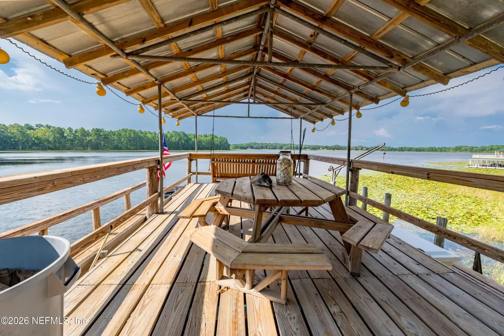 8166 Alderman Road Melrose FL 32666
