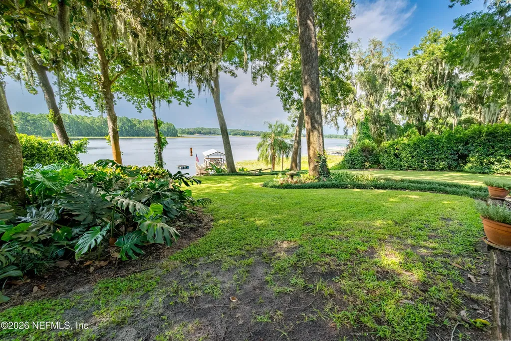 8166 Alderman Road Melrose FL 32666