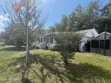 412 64th Street Interlachen FL 32148