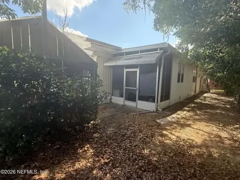 412 64th Street Interlachen FL 32148