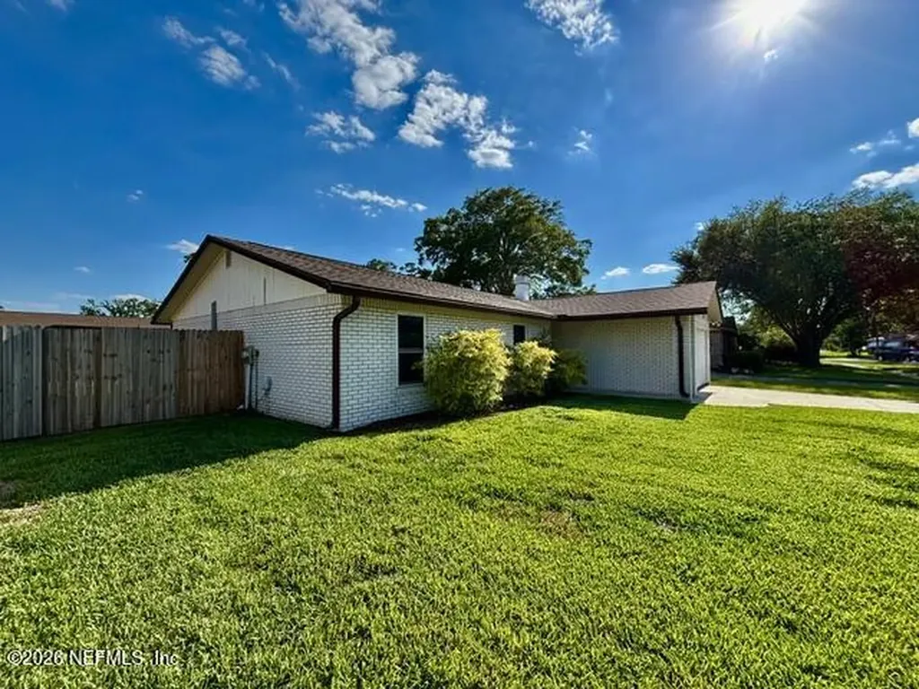 1747 Papaya Drive N Orange Park FL 32073