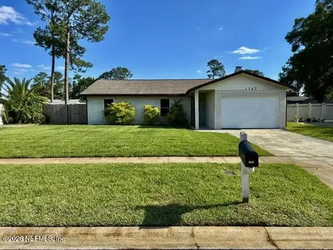 1747 Papaya Drive N Orange Park FL 32073