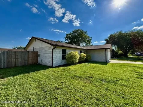 1747 Papaya Drive N Orange Park FL 32073