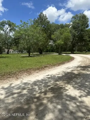123 Willis Road Hollister FL 32147