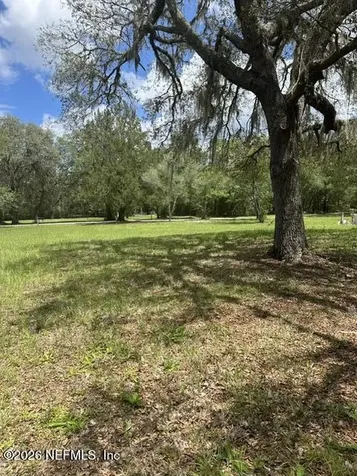 123 Willis Road Hollister FL 32147