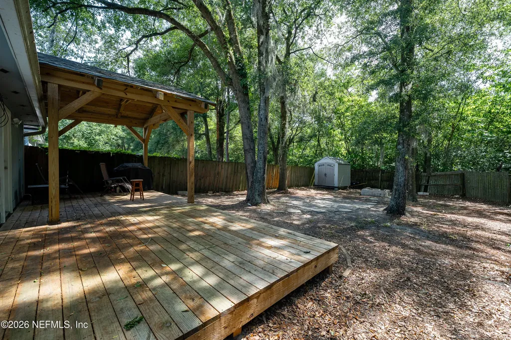 877 Jackson Road Jacksonville FL 32225