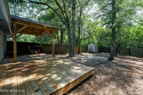 877 Jackson Road Jacksonville FL 32225
