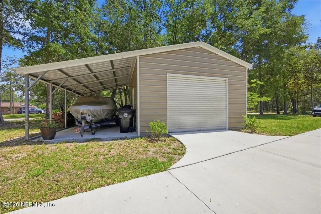 1239 Lake Asbury Drive Green Cove Springs FL 32043