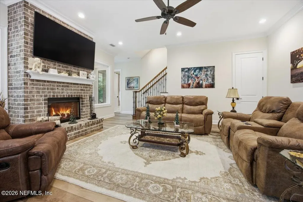 1239 Lake Asbury Drive Green Cove Springs FL 32043