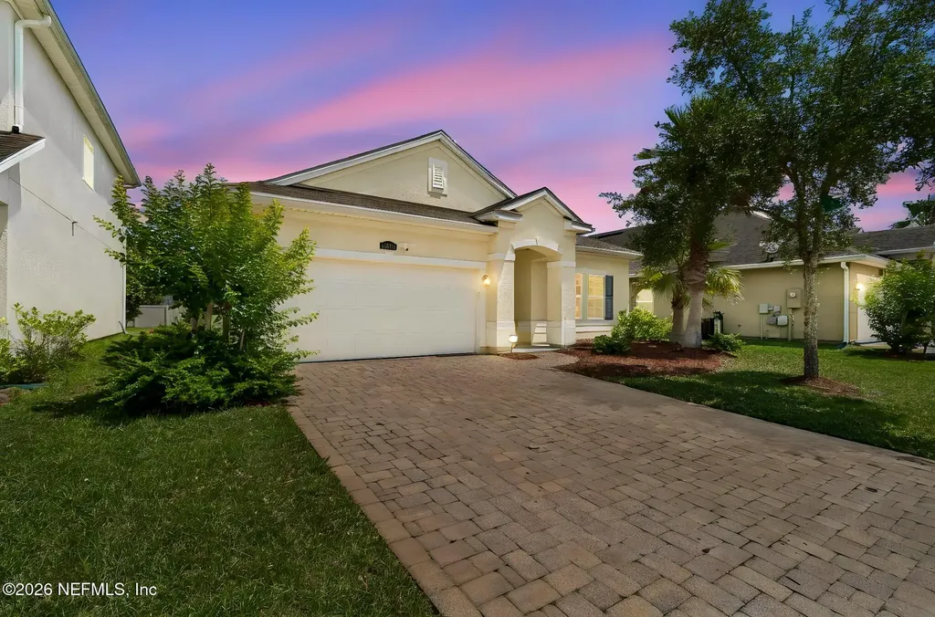 10111 Bedford Lakes Court Jacksonville FL 32222