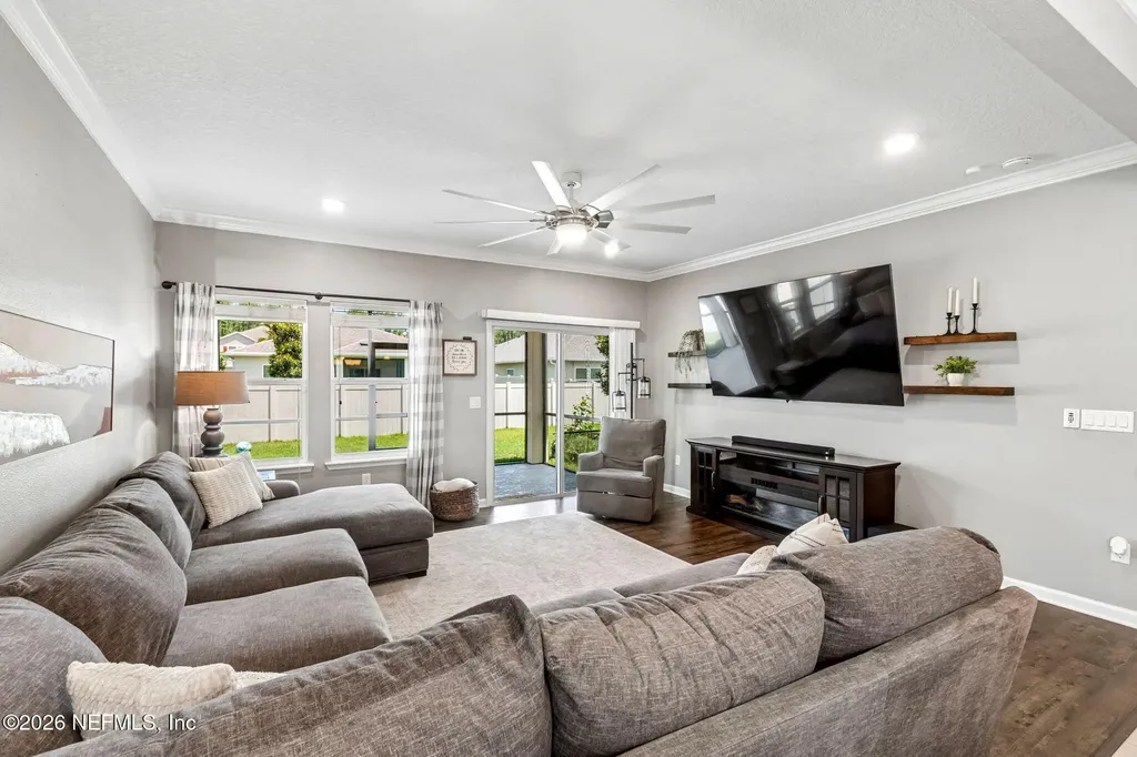 10111 Bedford Lakes Court Jacksonville FL 32222