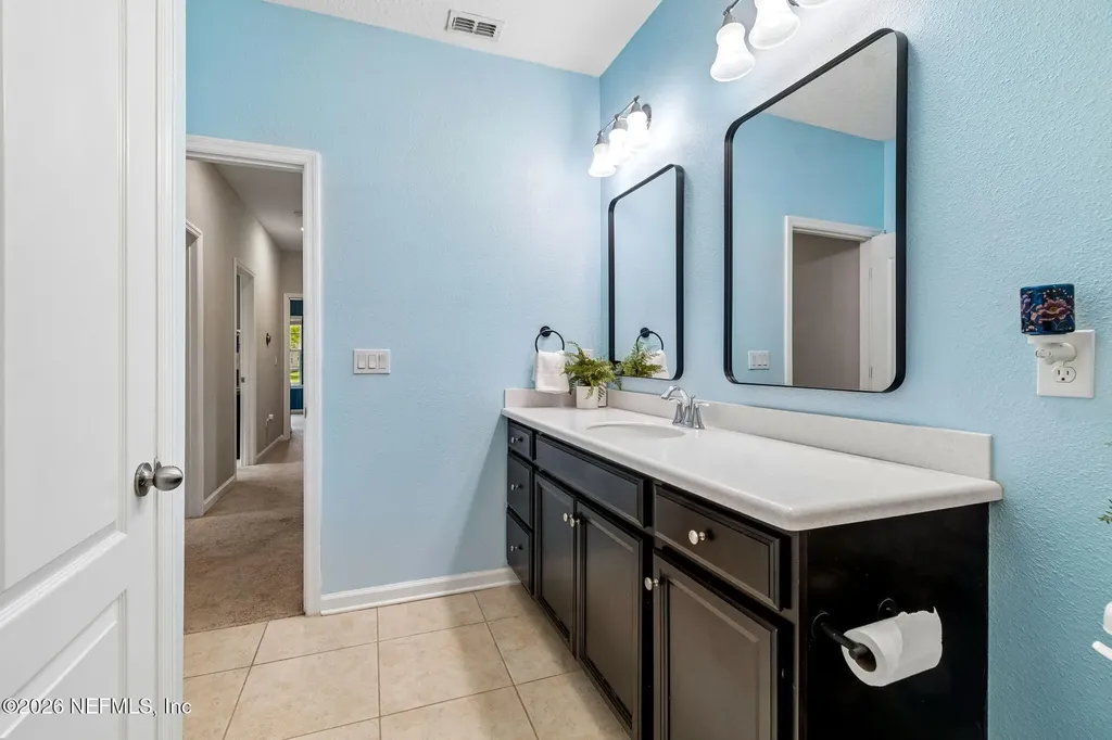 10111 Bedford Lakes Court Jacksonville FL 32222