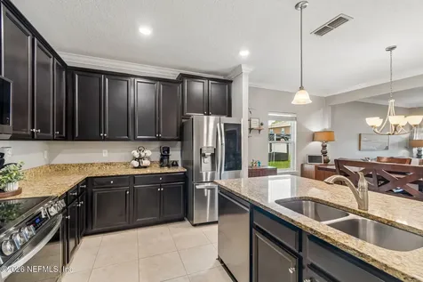 10111 Bedford Lakes Court Jacksonville FL 32222