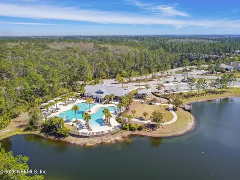 10111 Bedford Lakes Court Jacksonville FL 32222