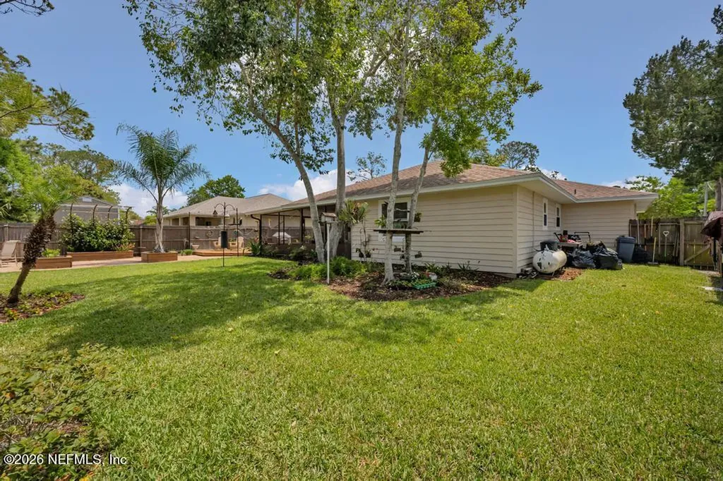24 Westfalls Lane Palm Coast FL 32164