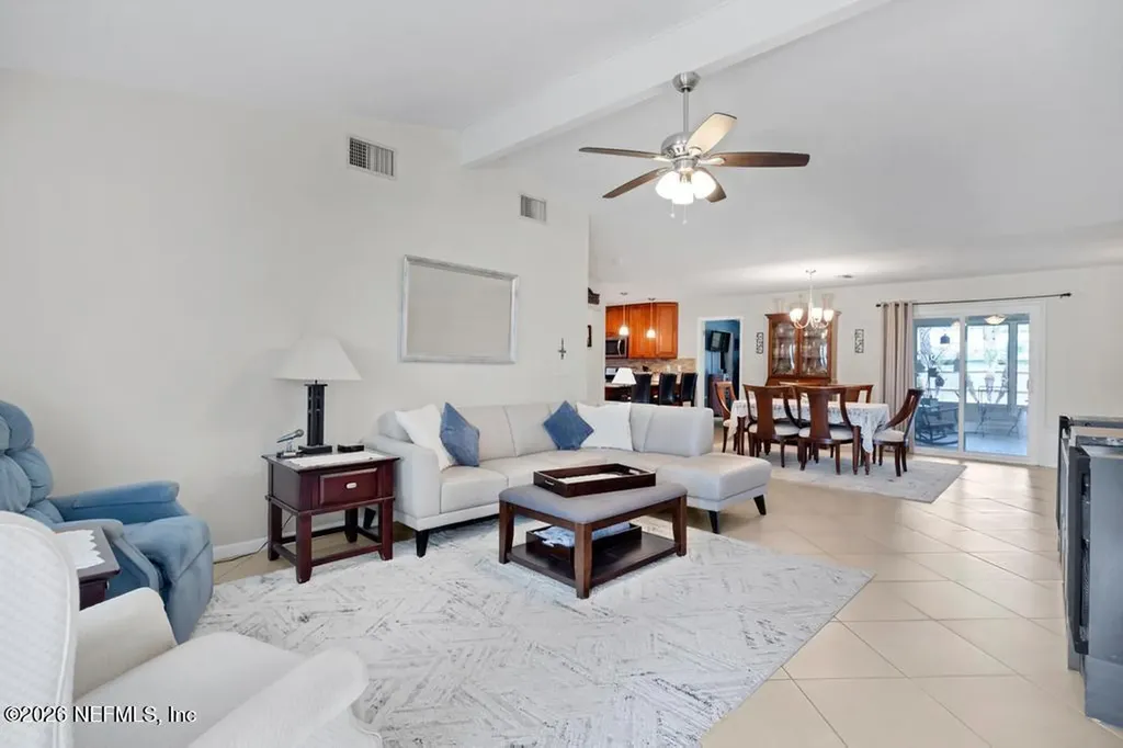 24 Westfalls Lane Palm Coast FL 32164