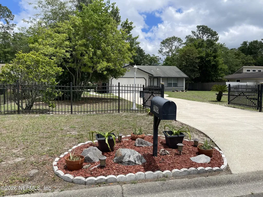 7965 Cholo Trail Jacksonville FL 32244