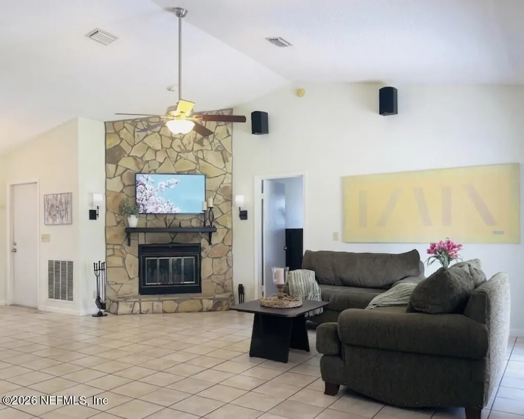 7965 Cholo Trail Jacksonville FL 32244