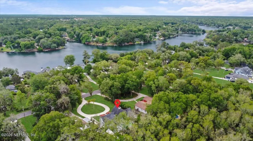 1048 Lake Asbury Drive Green Cove Springs FL 32043