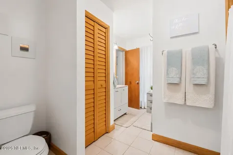 1048 Lake Asbury Drive Green Cove Springs FL 32043