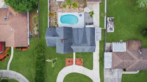 1048 Lake Asbury Drive Green Cove Springs FL 32043