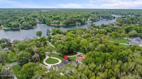 1048 Lake Asbury Drive Green Cove Springs FL 32043