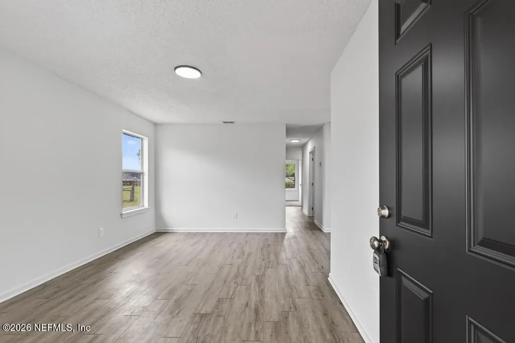 5328 Golf Forest Court Jacksonville FL 32208
