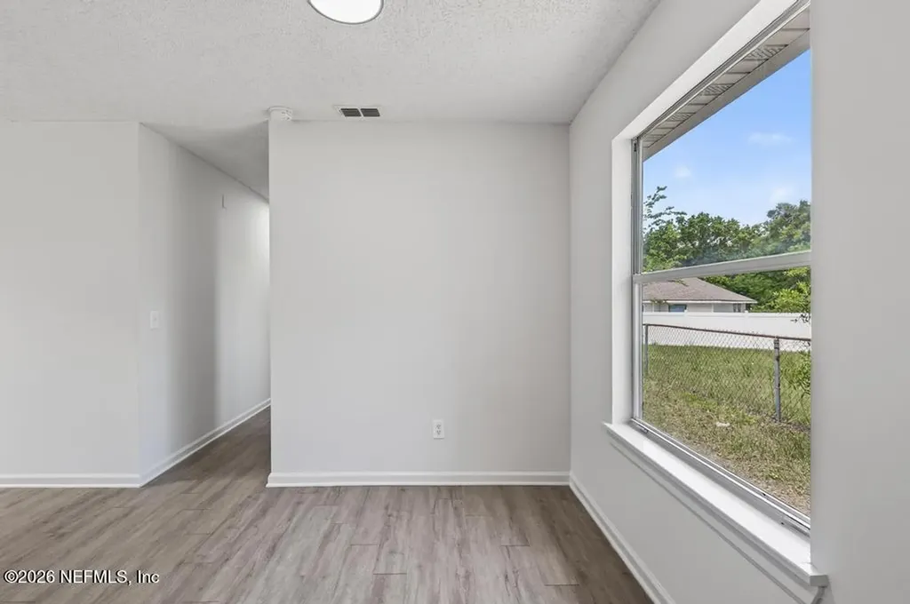 5328 Golf Forest Court Jacksonville FL 32208