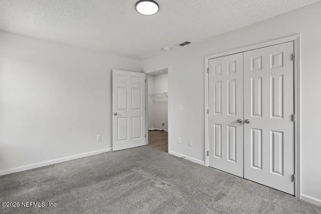 5328 Golf Forest Court Jacksonville FL 32208