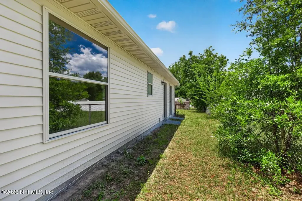 5328 Golf Forest Court Jacksonville FL 32208