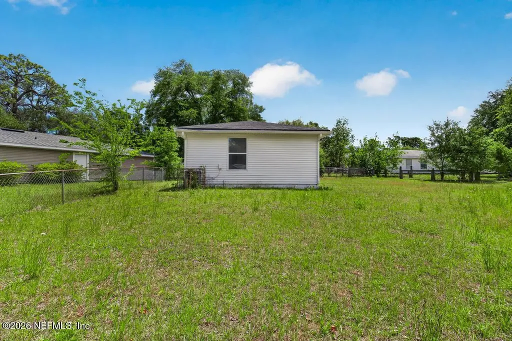 5328 Golf Forest Court Jacksonville FL 32208