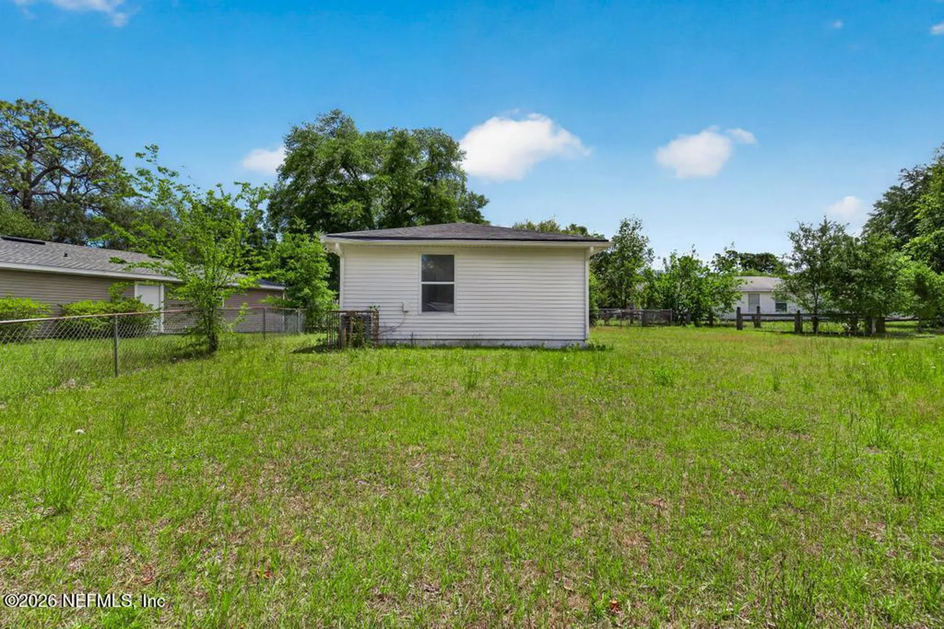 5328 Golf Forest Court Jacksonville FL 32208