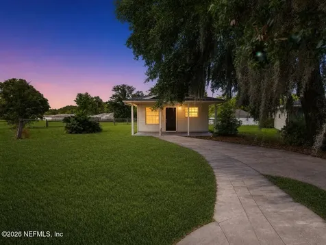 5328 Golf Forest Court Jacksonville FL 32208