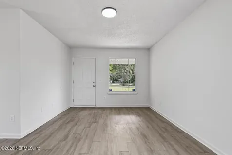 5328 Golf Forest Court Jacksonville FL 32208