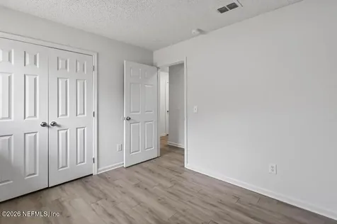5328 Golf Forest Court Jacksonville FL 32208