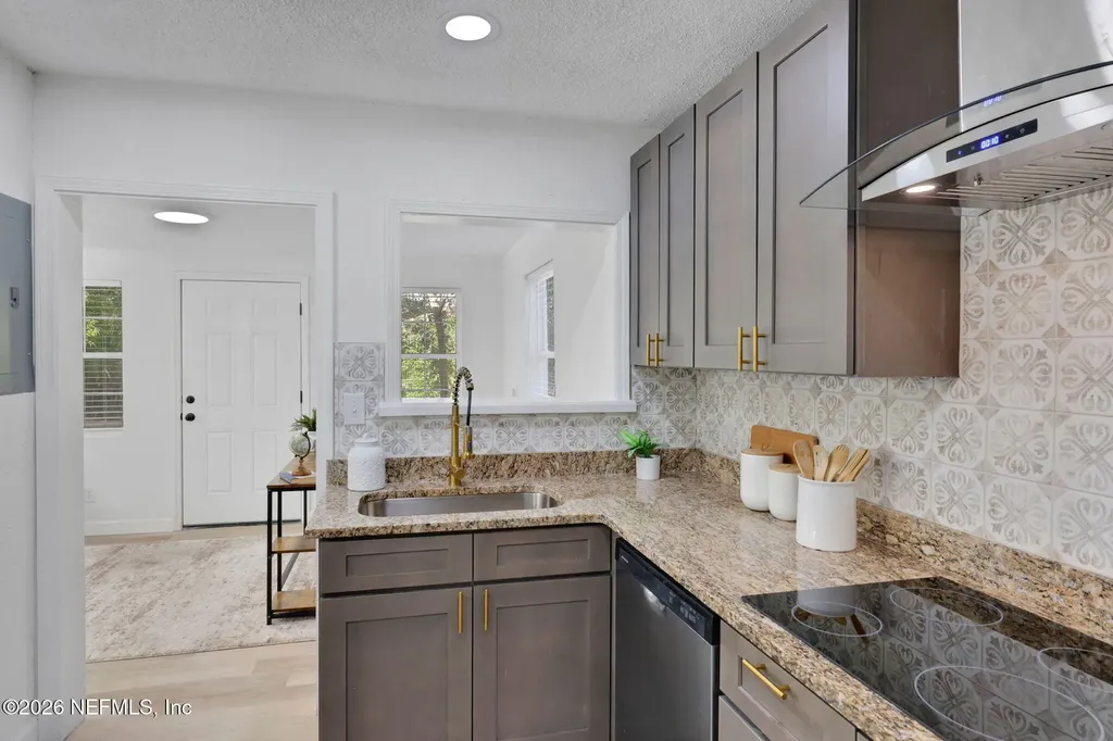 3021 Phyllis Street Jacksonville FL 32205