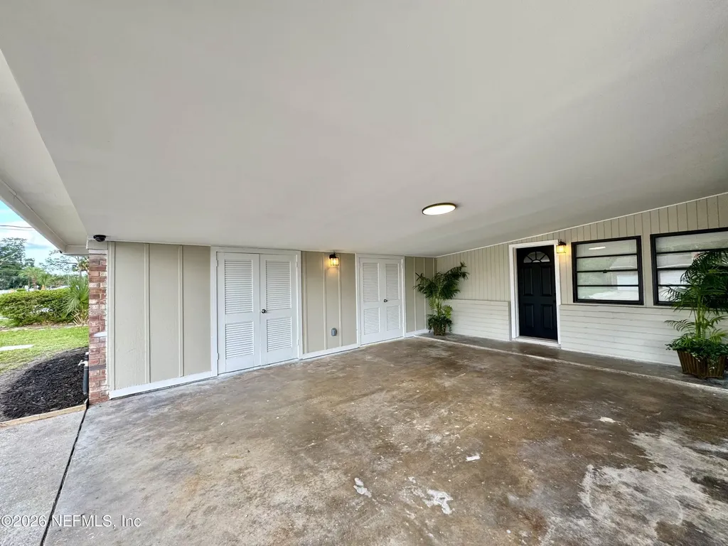 5414 Playa Way Jacksonville FL 32211